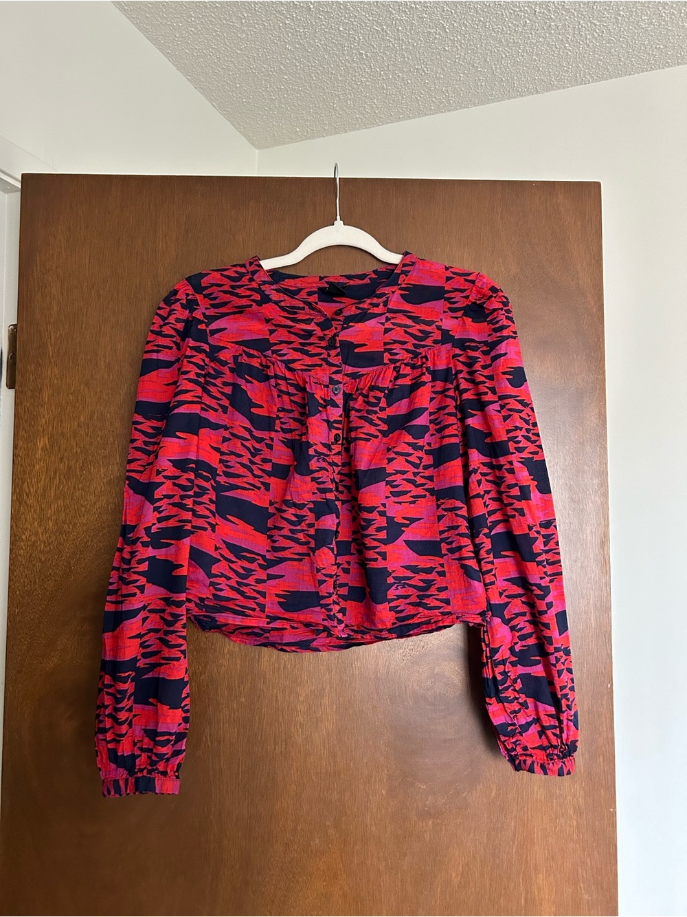 Womens Red & Navy Long-Sleeve Printed Blouse